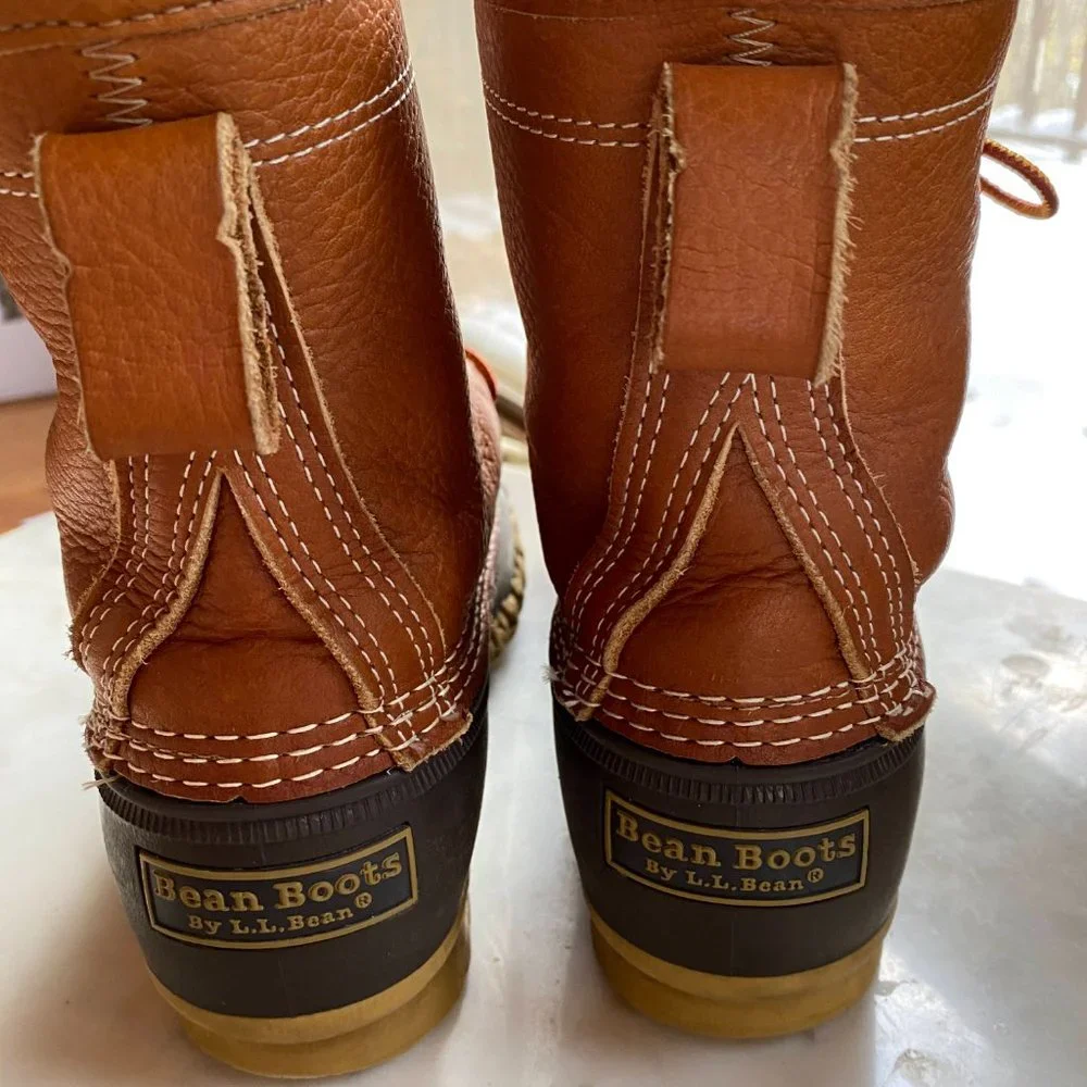 LL Bean Women's Duck Boots size 9 (like new) - Picture 4 of 6